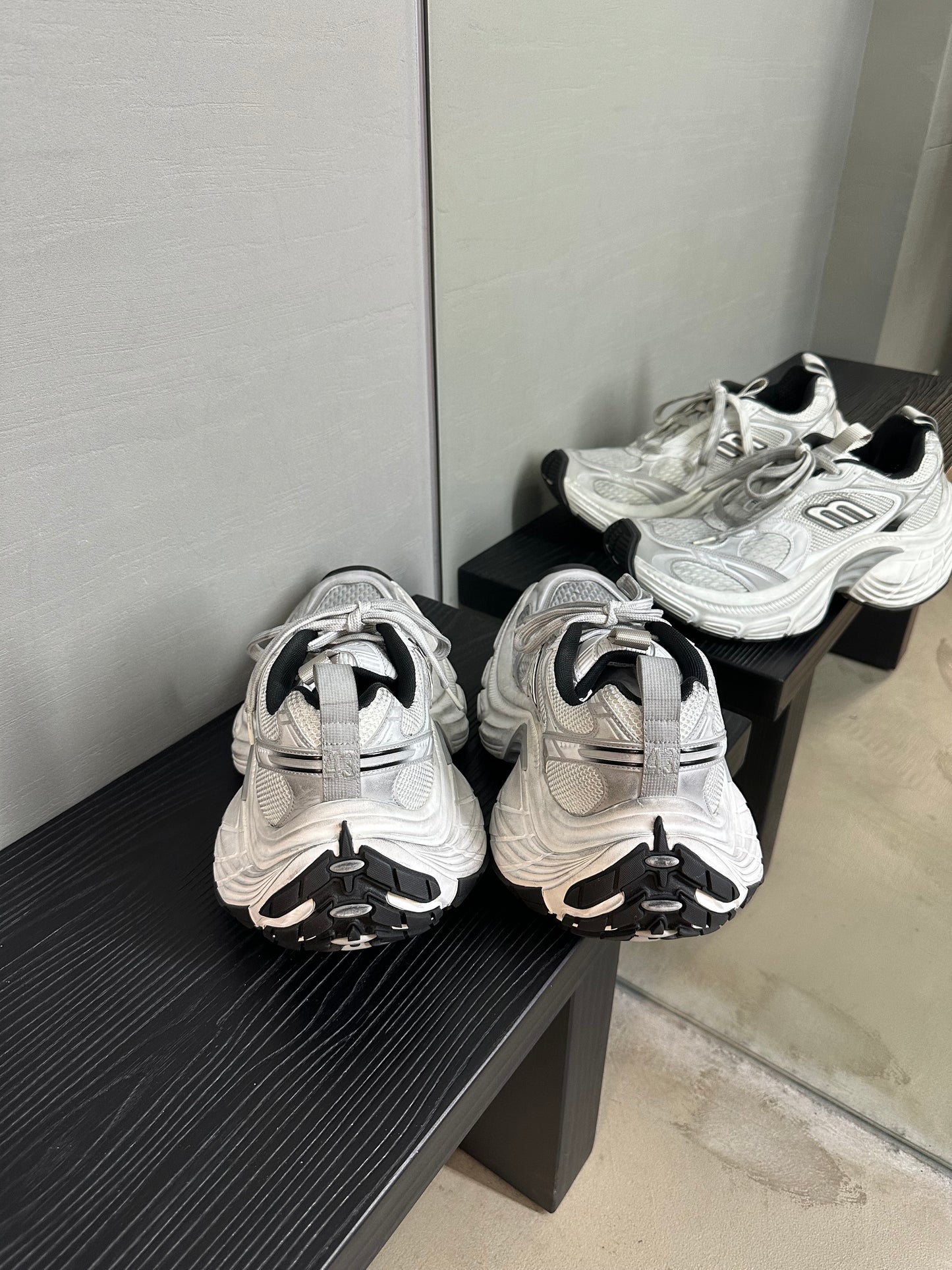 Balenciaga 10XL Sneakers