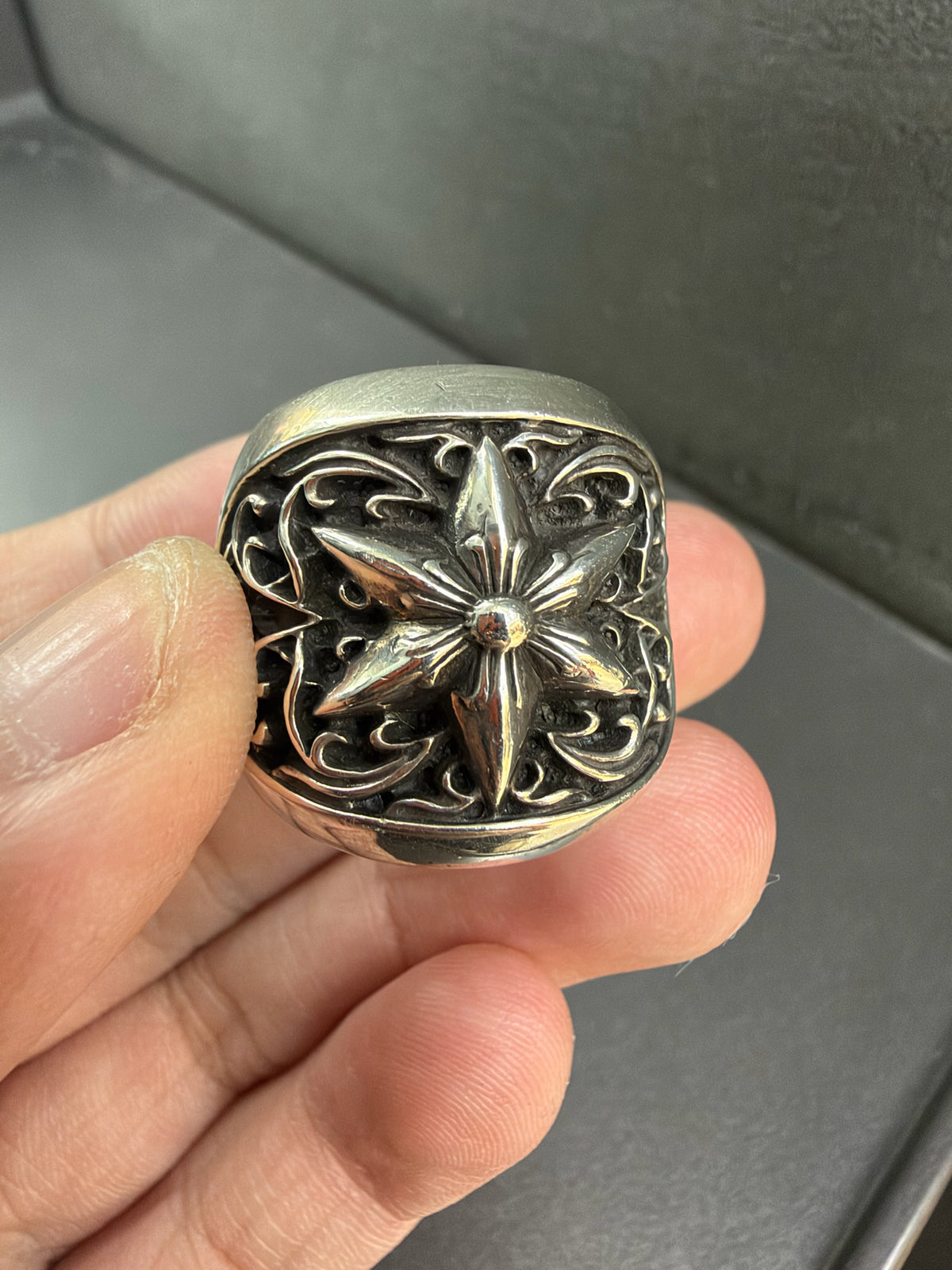 Chrome Hearts Oval Star Ring