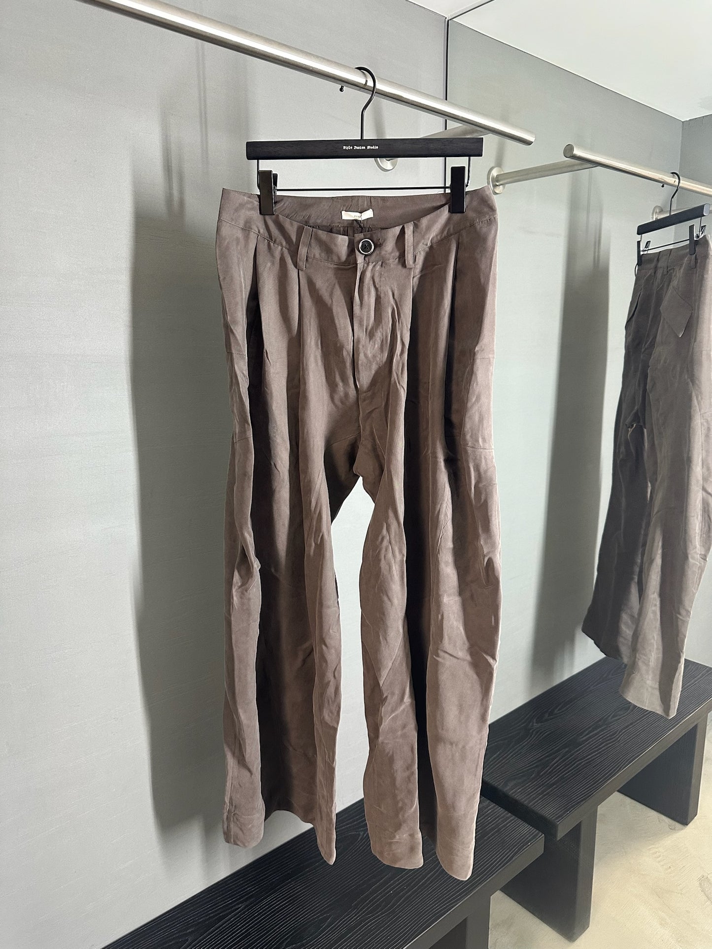 Peng Tai Leg Cut Cargo