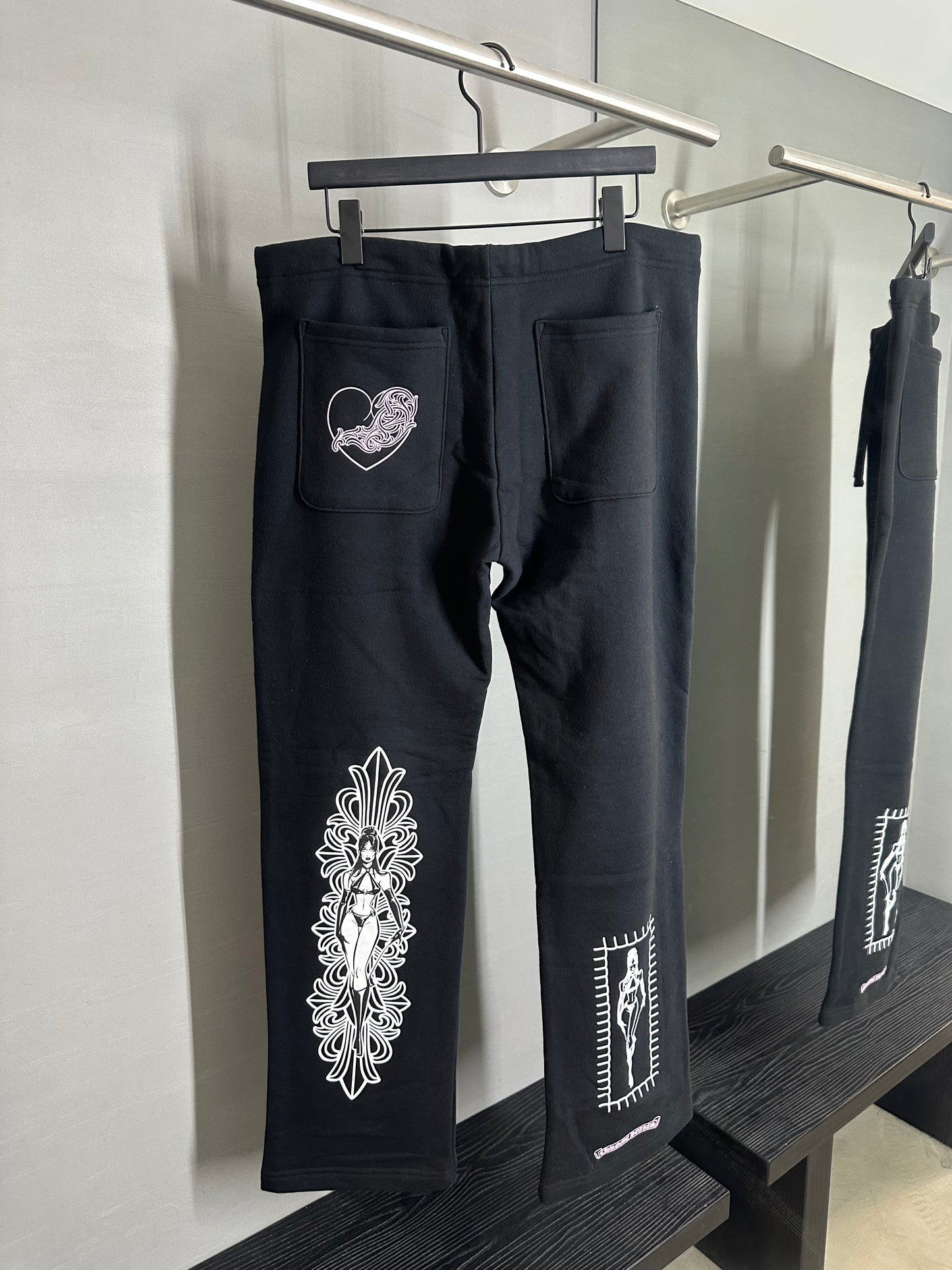 Chrome Hearts Deadly Doll Vine Dagger Floral Heart Sweatpants