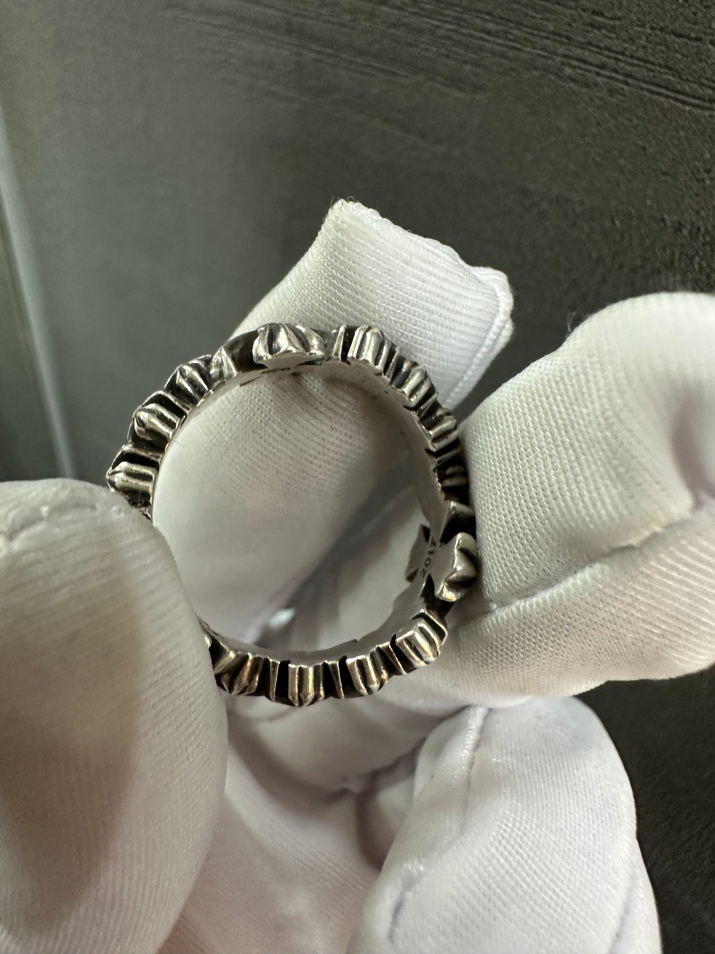 Chrome Hearts Twisted Wave Cross Ring