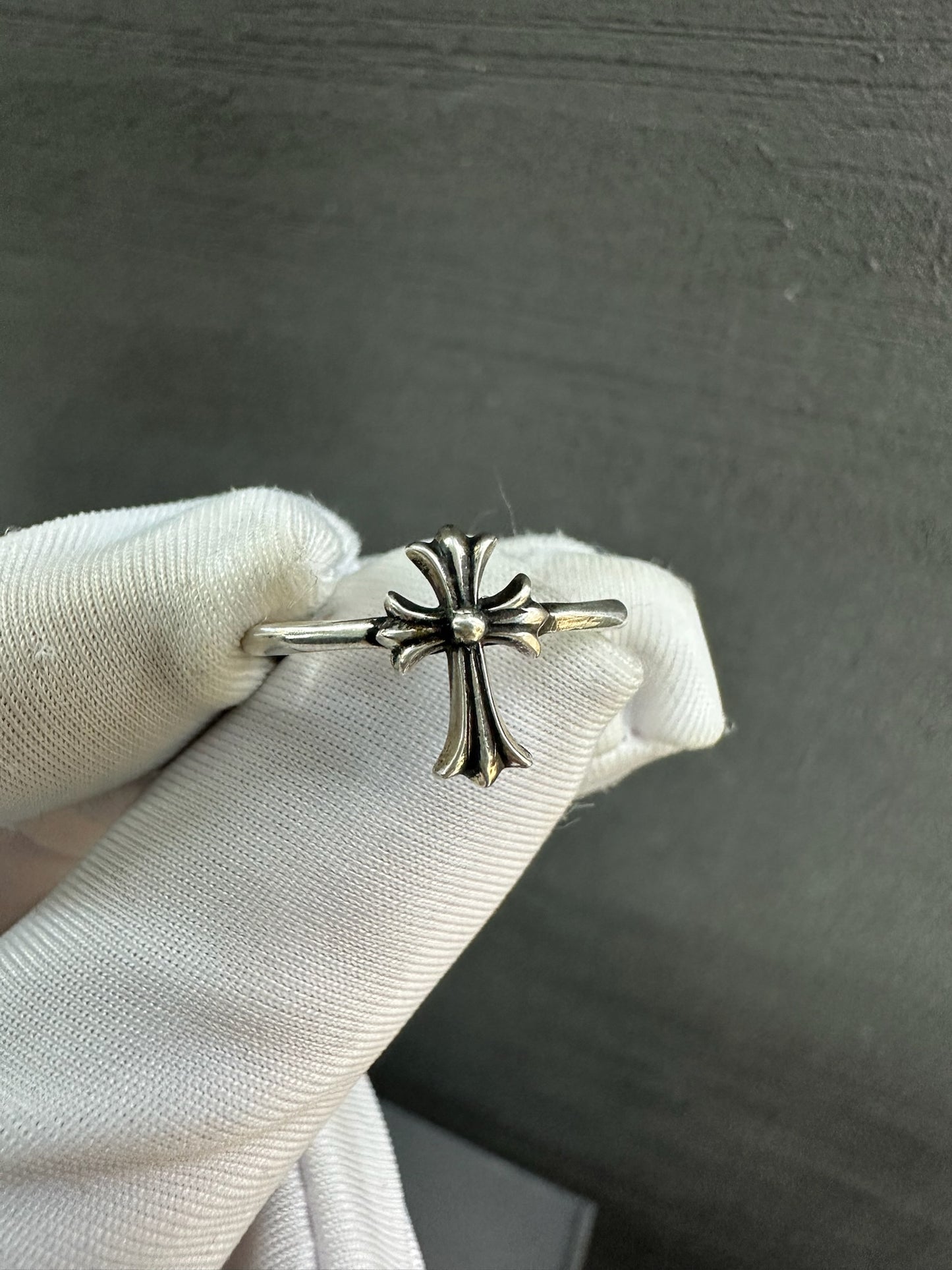 Chrome Hearts Bubblegum Cross Ring
