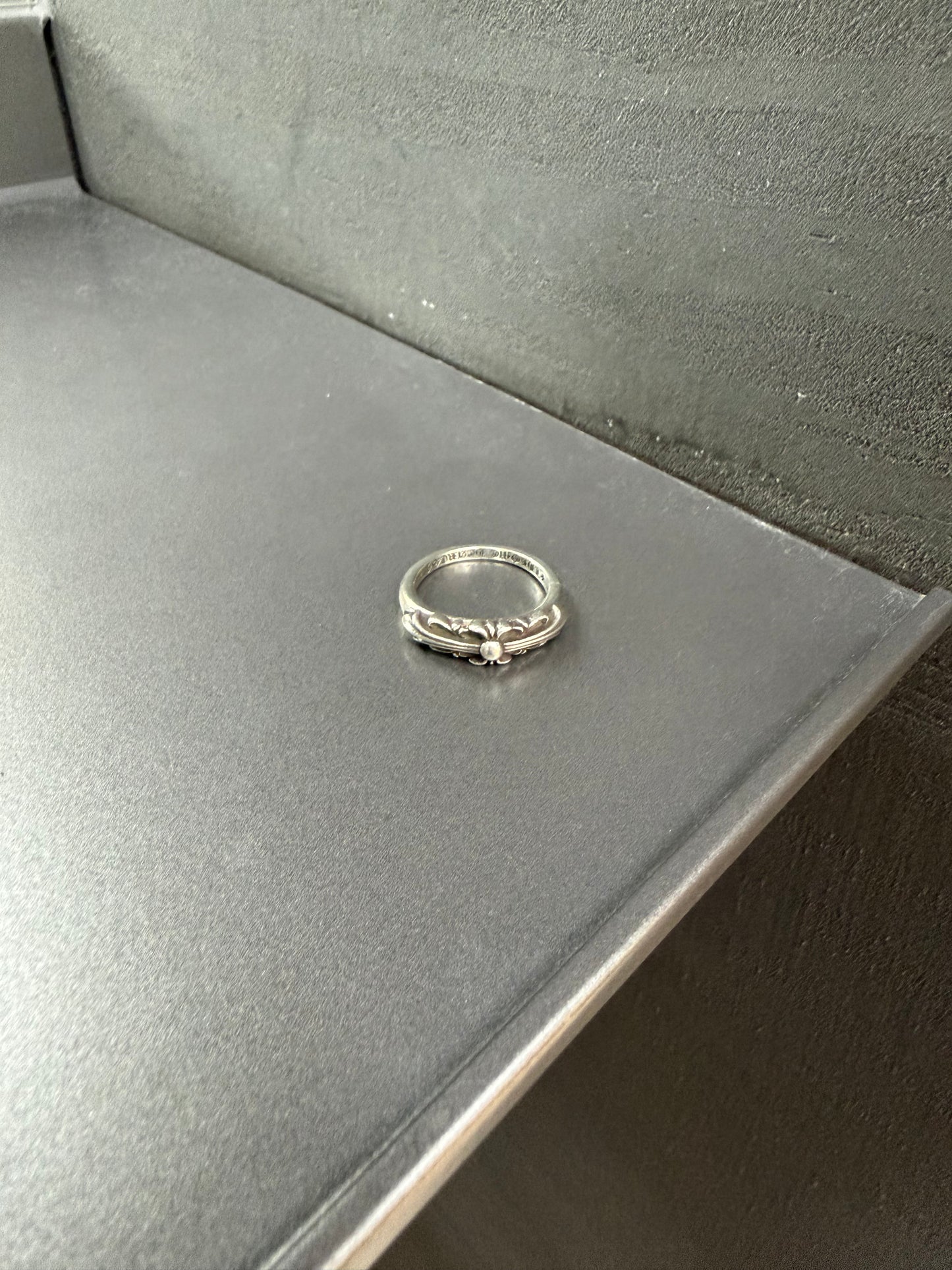 Chrome Hearts baby classic floral cross ring