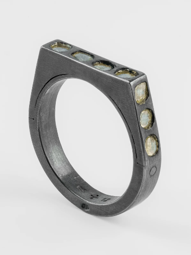 Parts Of Four Sistema Ring (Facet, Mega Pavé, 4mm, KA+YDIA)