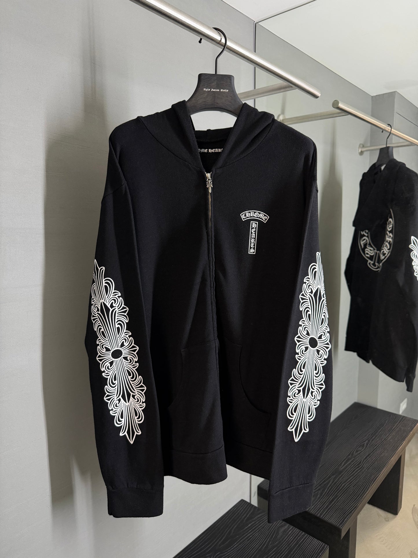 Chrome Hearts T-Bar Floral Horseshoe Zip-up