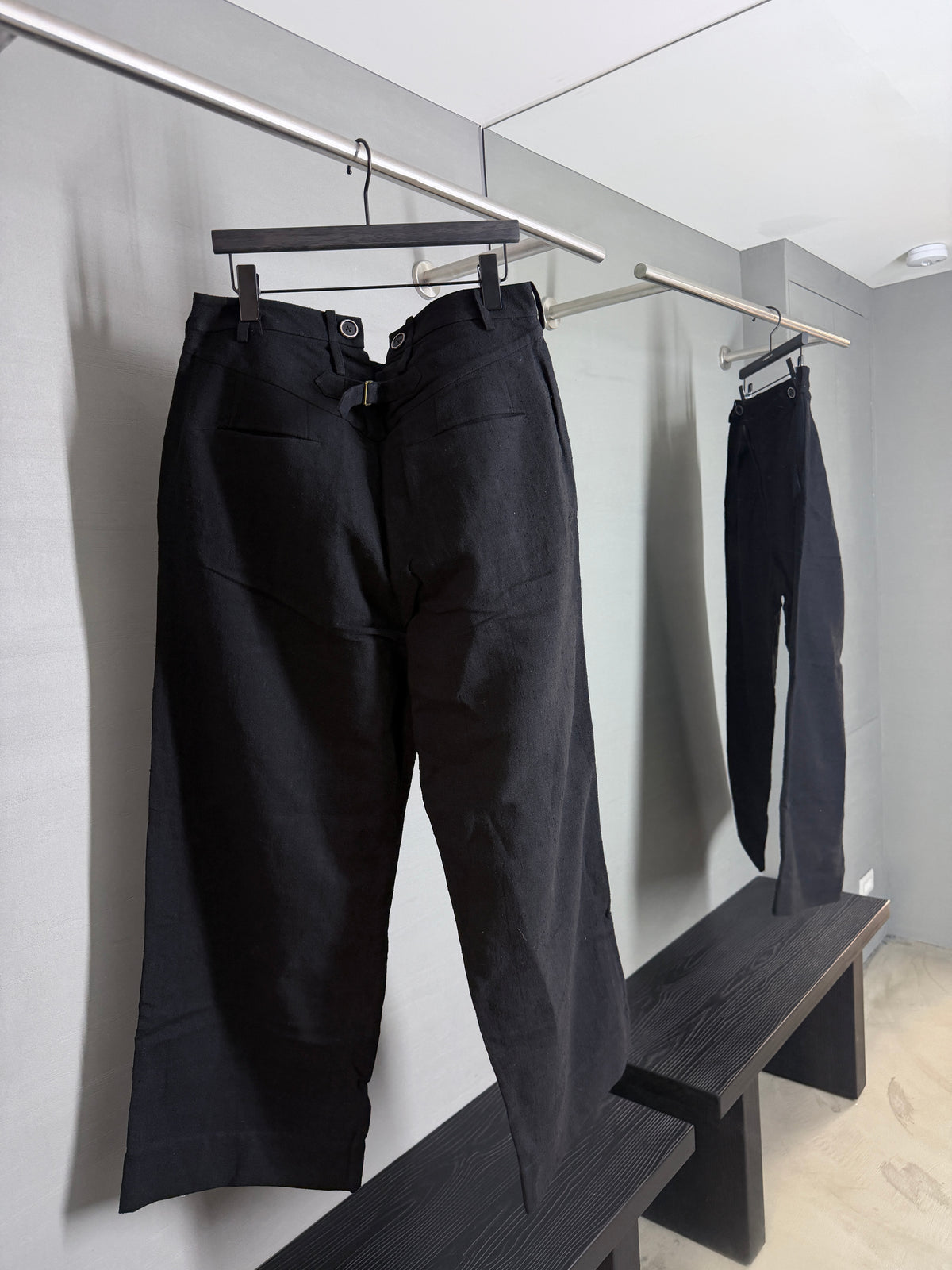 Peng Tai “SMULTRONSTÄLLE” Moon Trouser