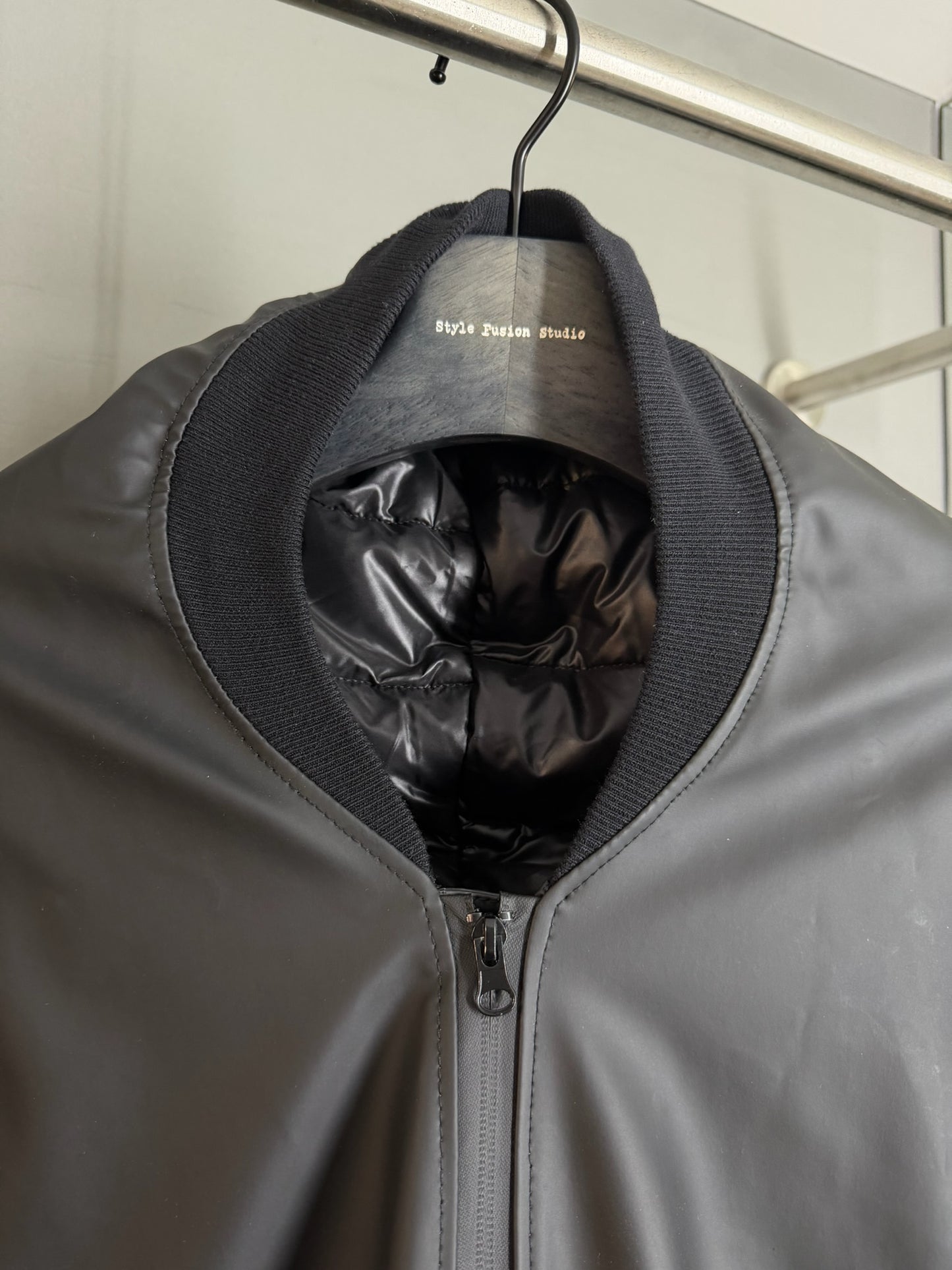 Anonymous Club Notorious Bomber