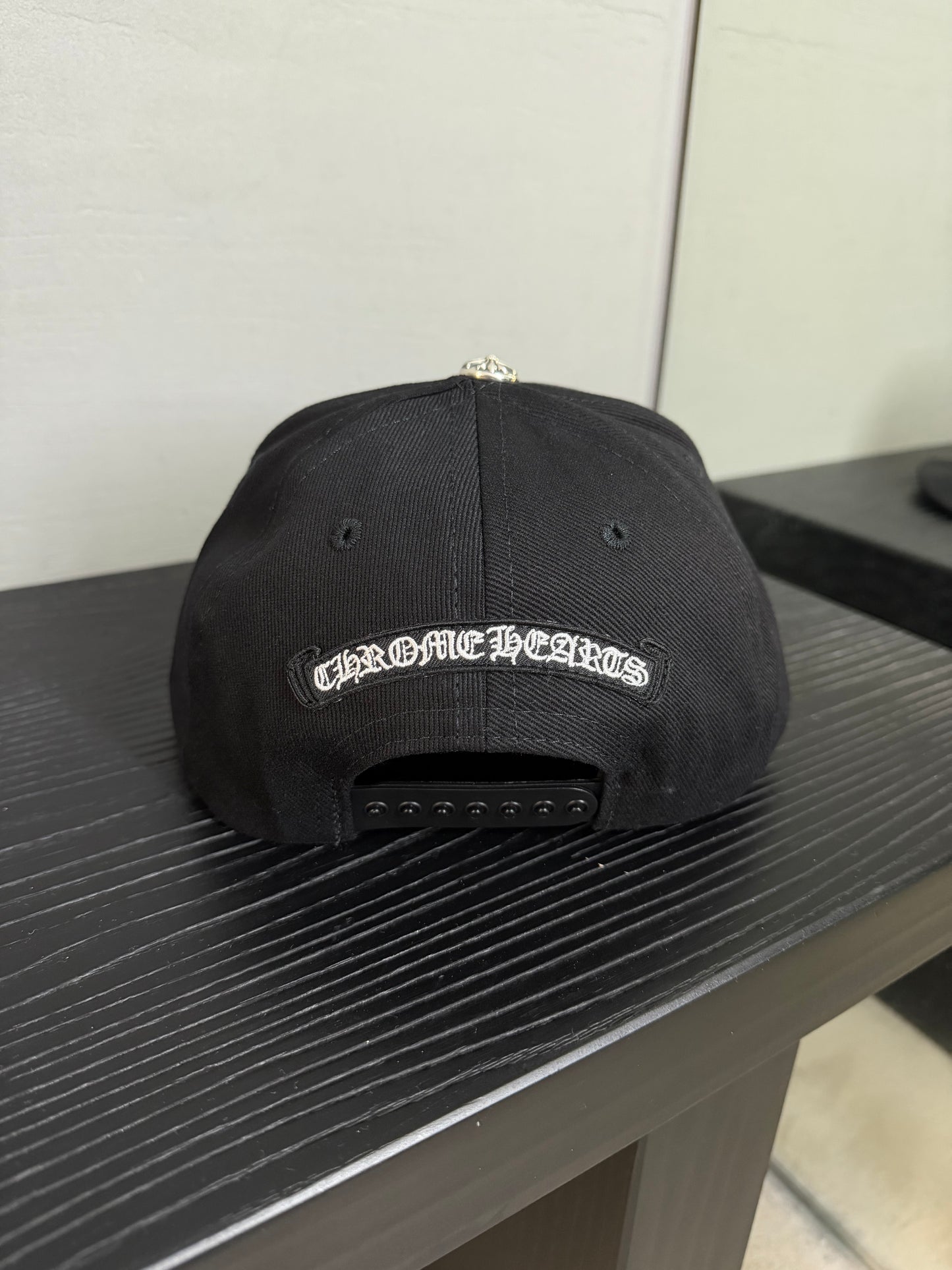 Chrome Hearts Horseshoe Cross Baseball Hat