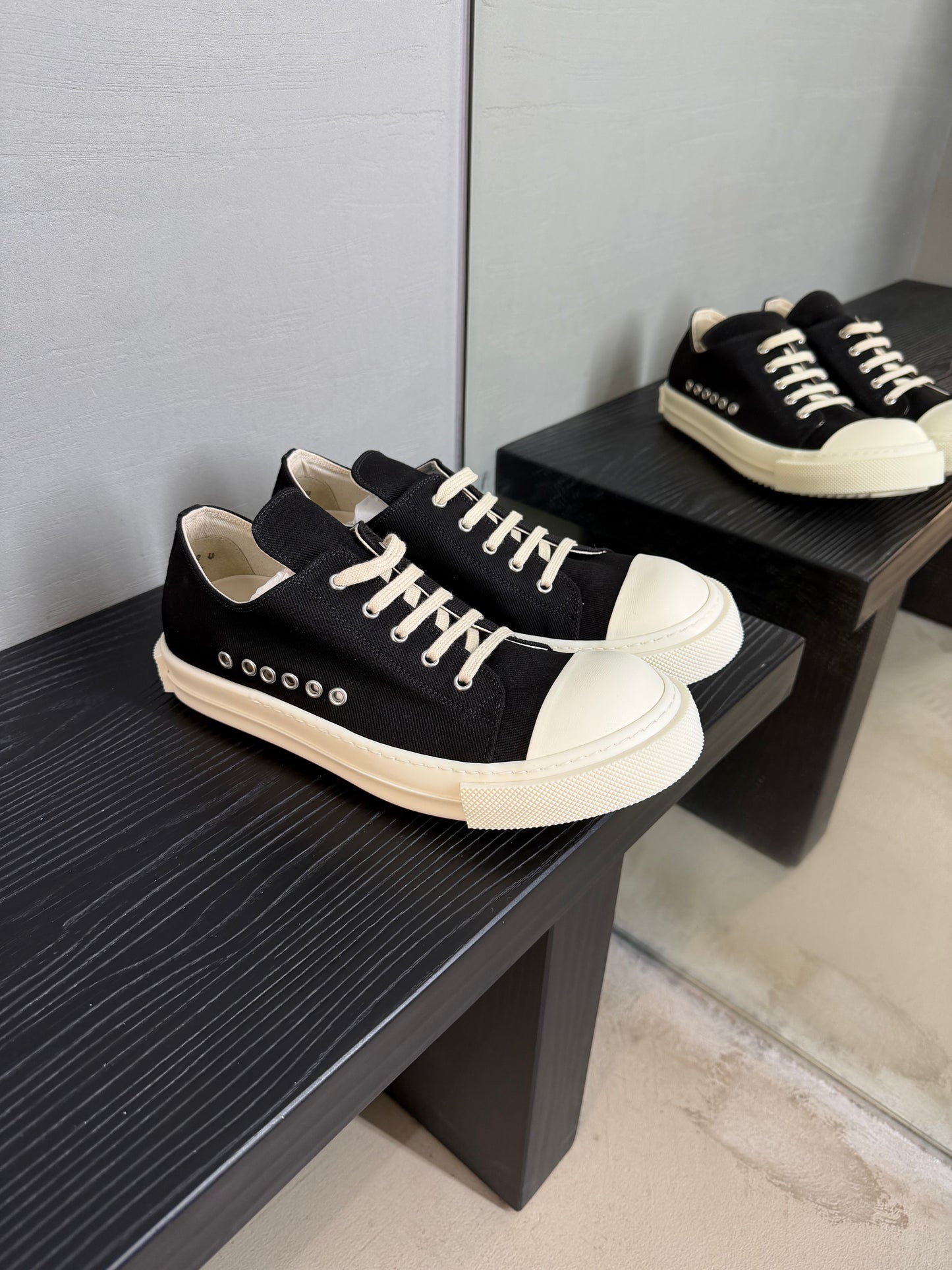 Rick Owens DRKSHDW Extreme Low Sneaks