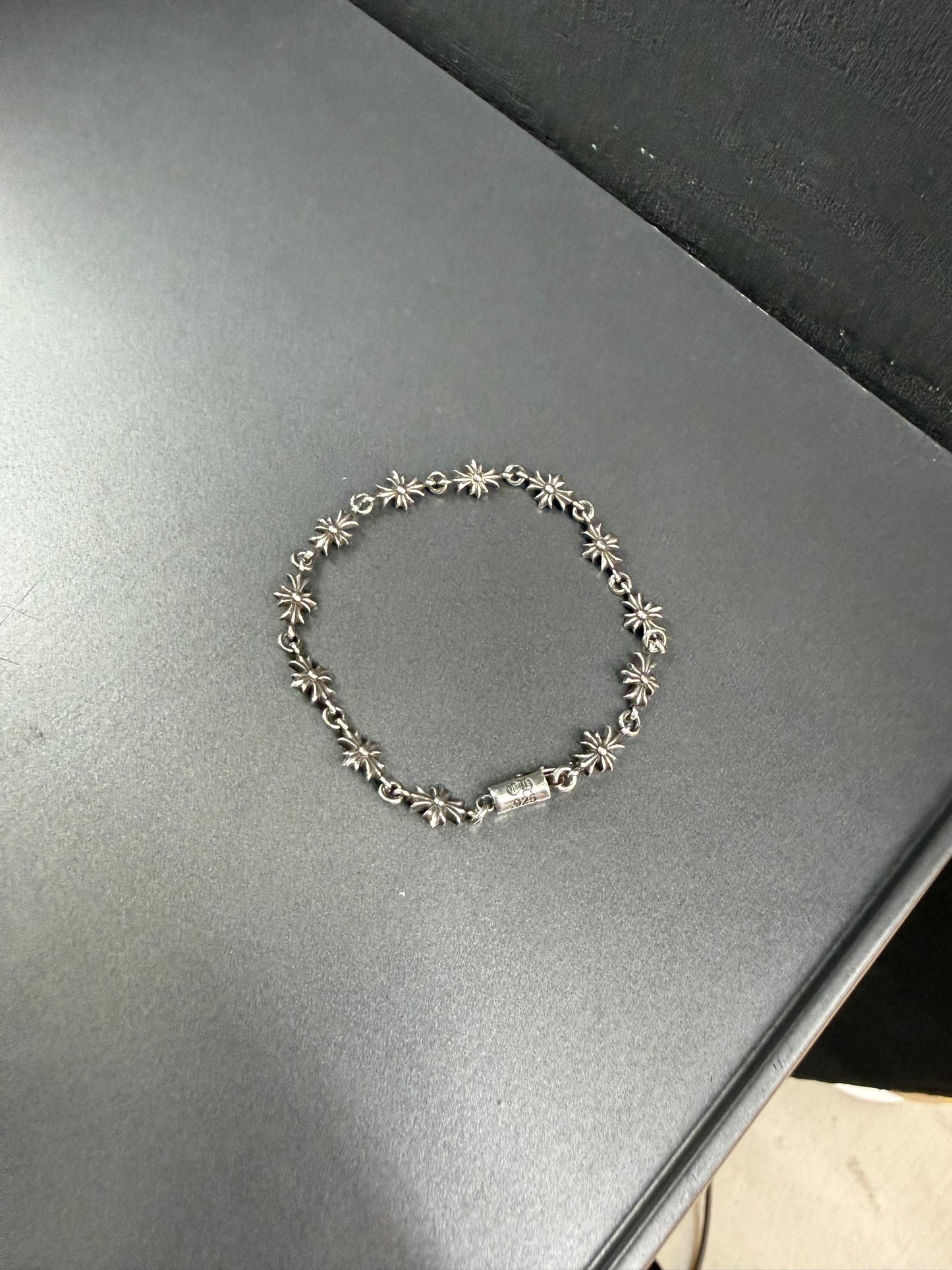 Chrome Hearts Tiny E bracelet 12links