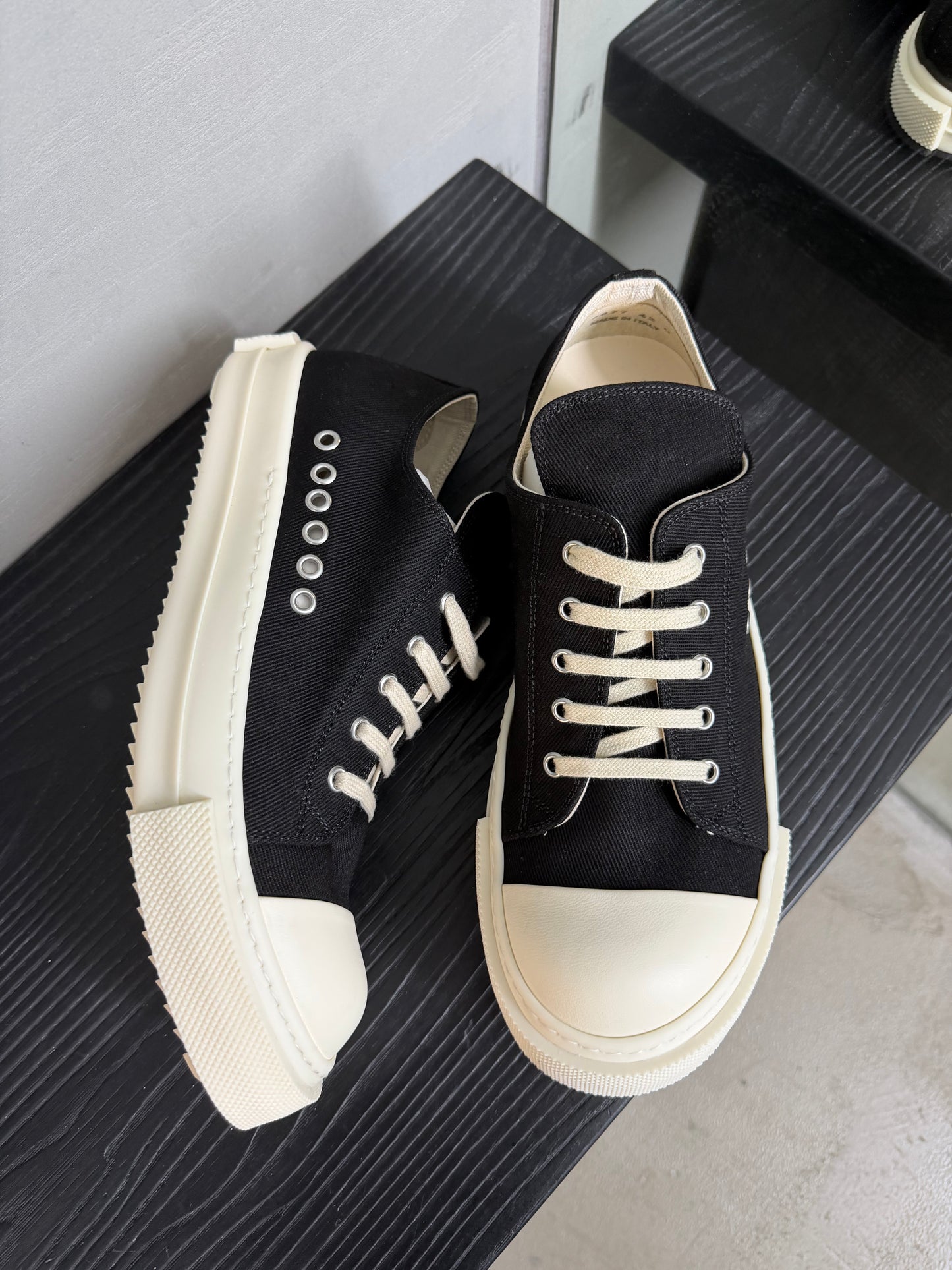 Rick Owens DRKSHDW Extreme Low Sneaks