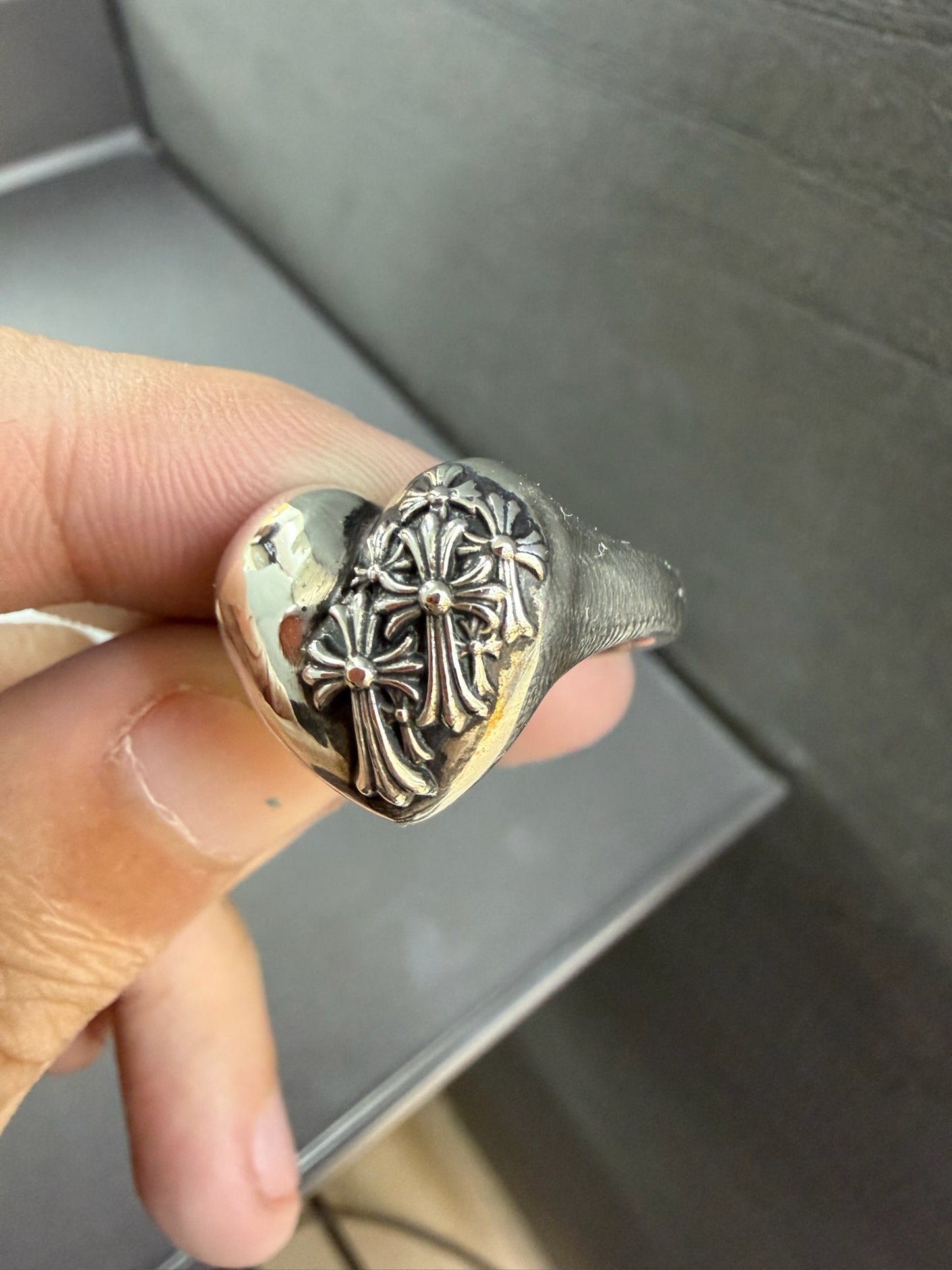Chrome Hearts Cemetery Cross Heart Ring