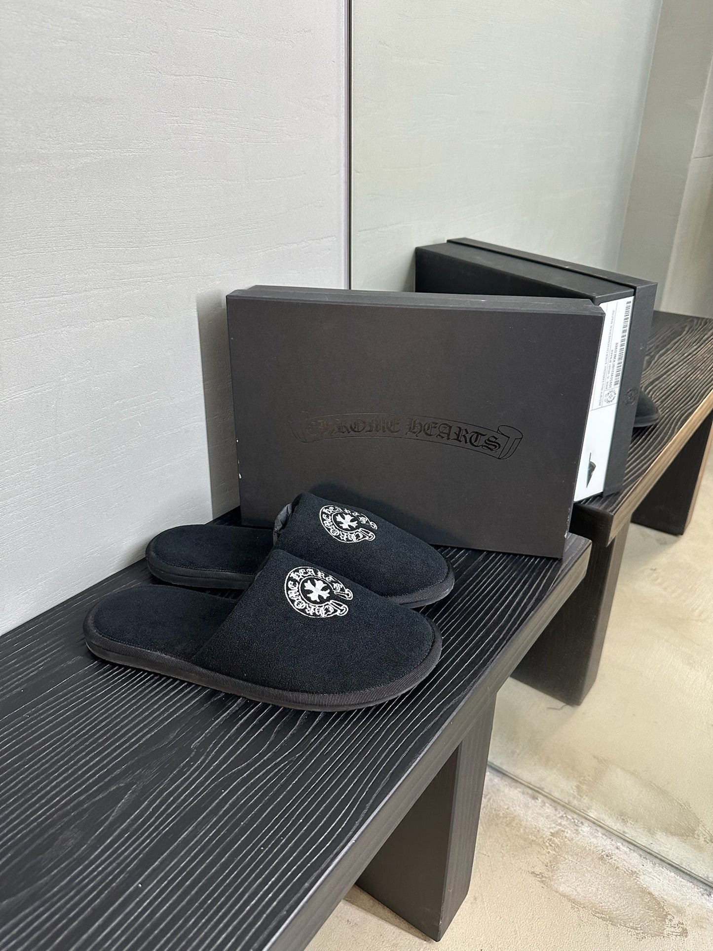 Chrome Hearts Hotel Slippers