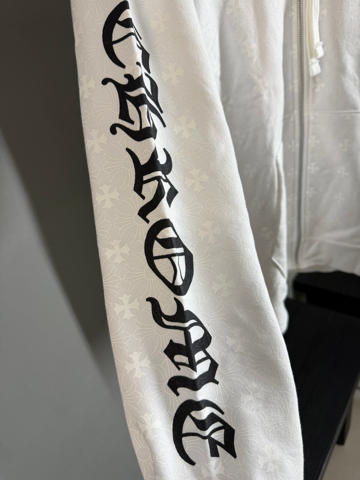 Chrome Hearts Gothic Vertical Horseshoe Zip-Up