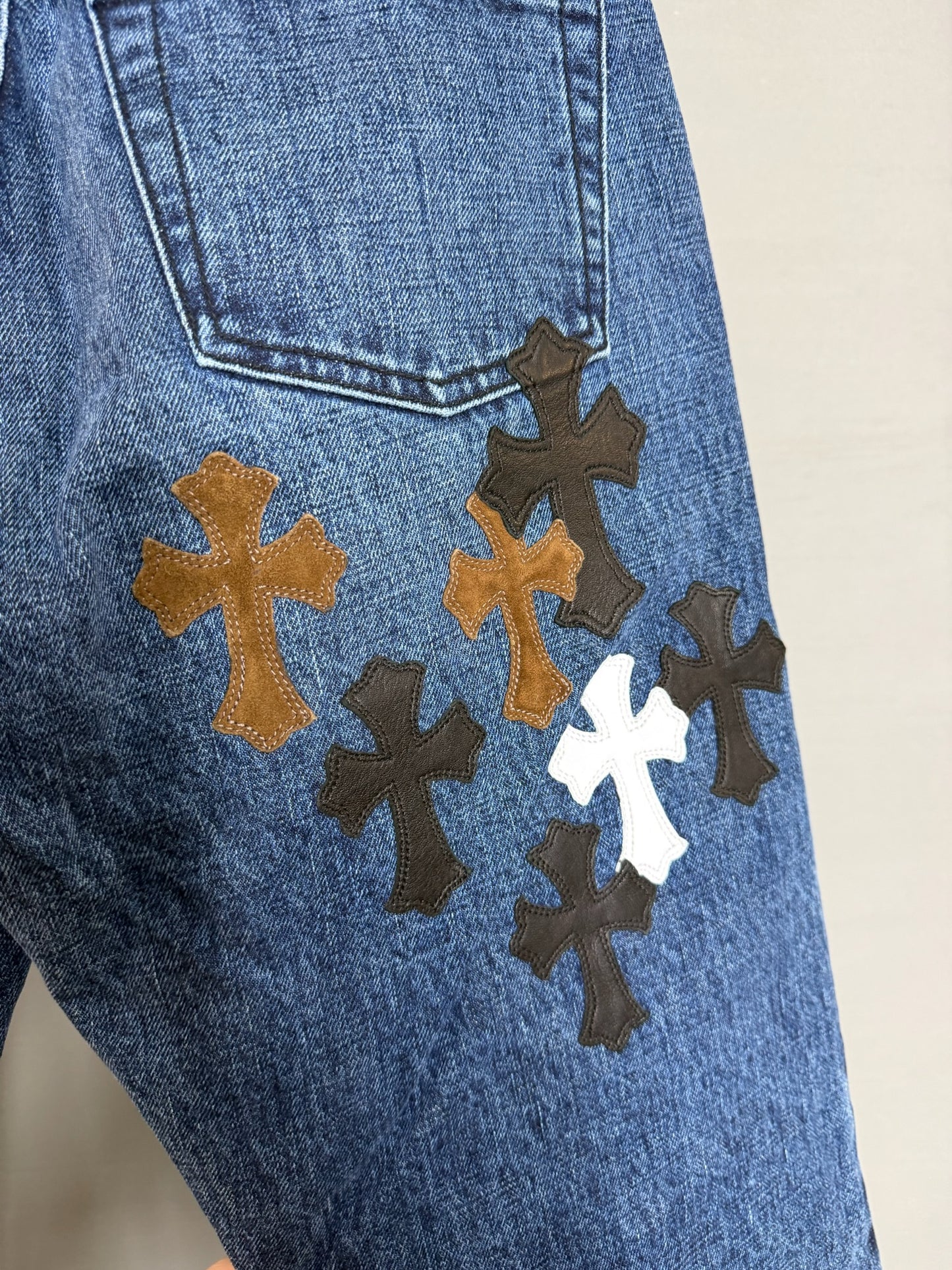 Chrome Hearts Cross Patch Fleur Knee Jeans