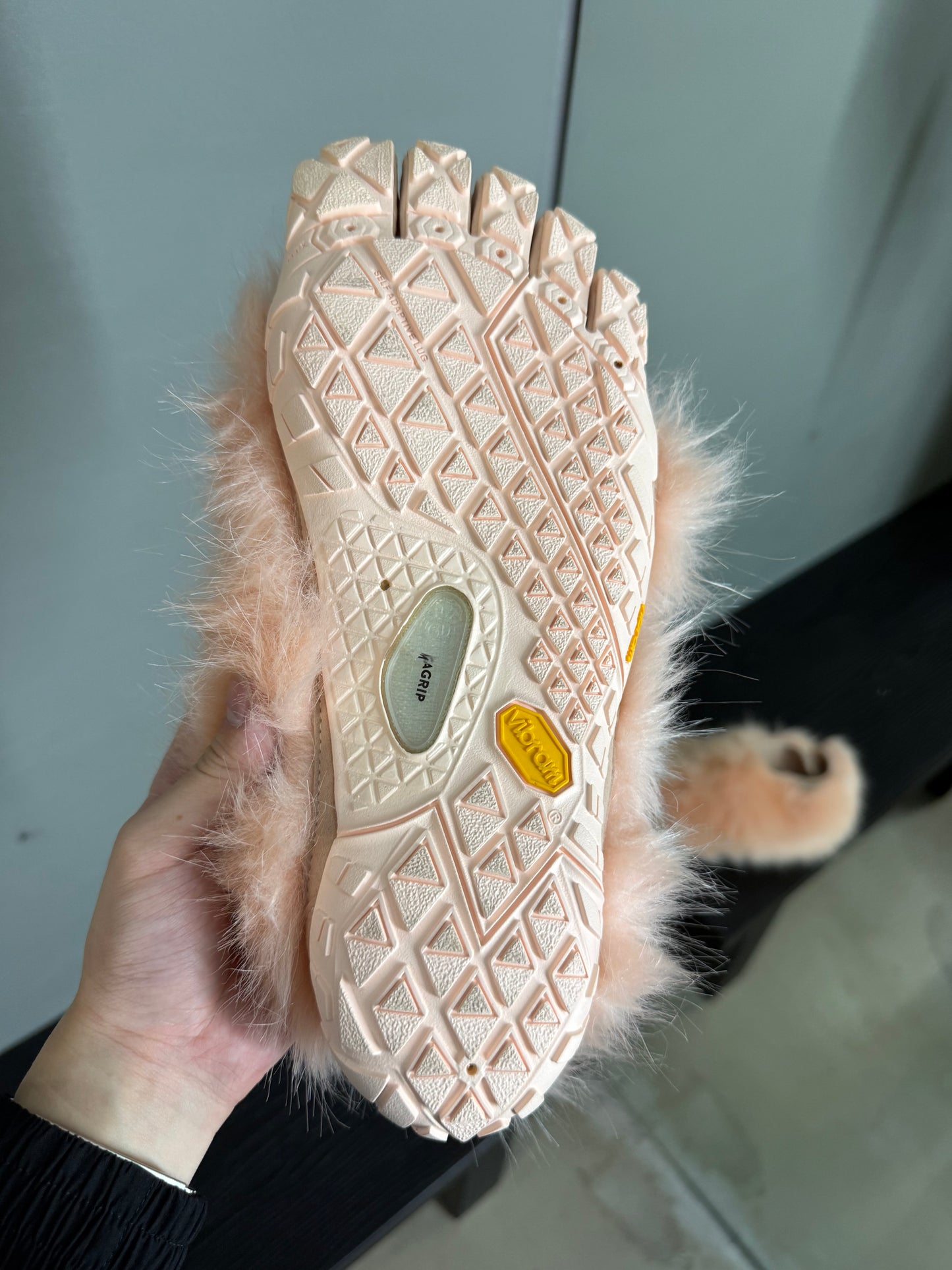 SUICOKE X MIDORIKAWA five fingers sneakers