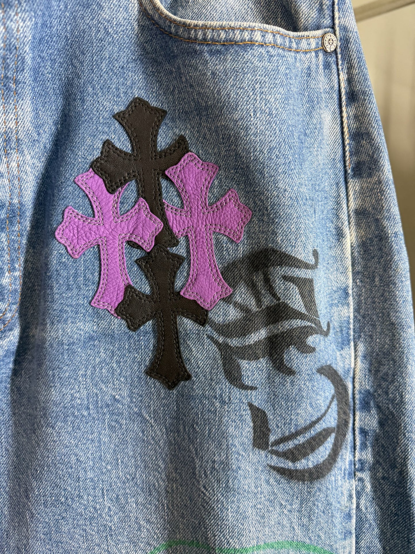 Chrome Hearts Multi Spray Painted Cross Patch 501 Jeans