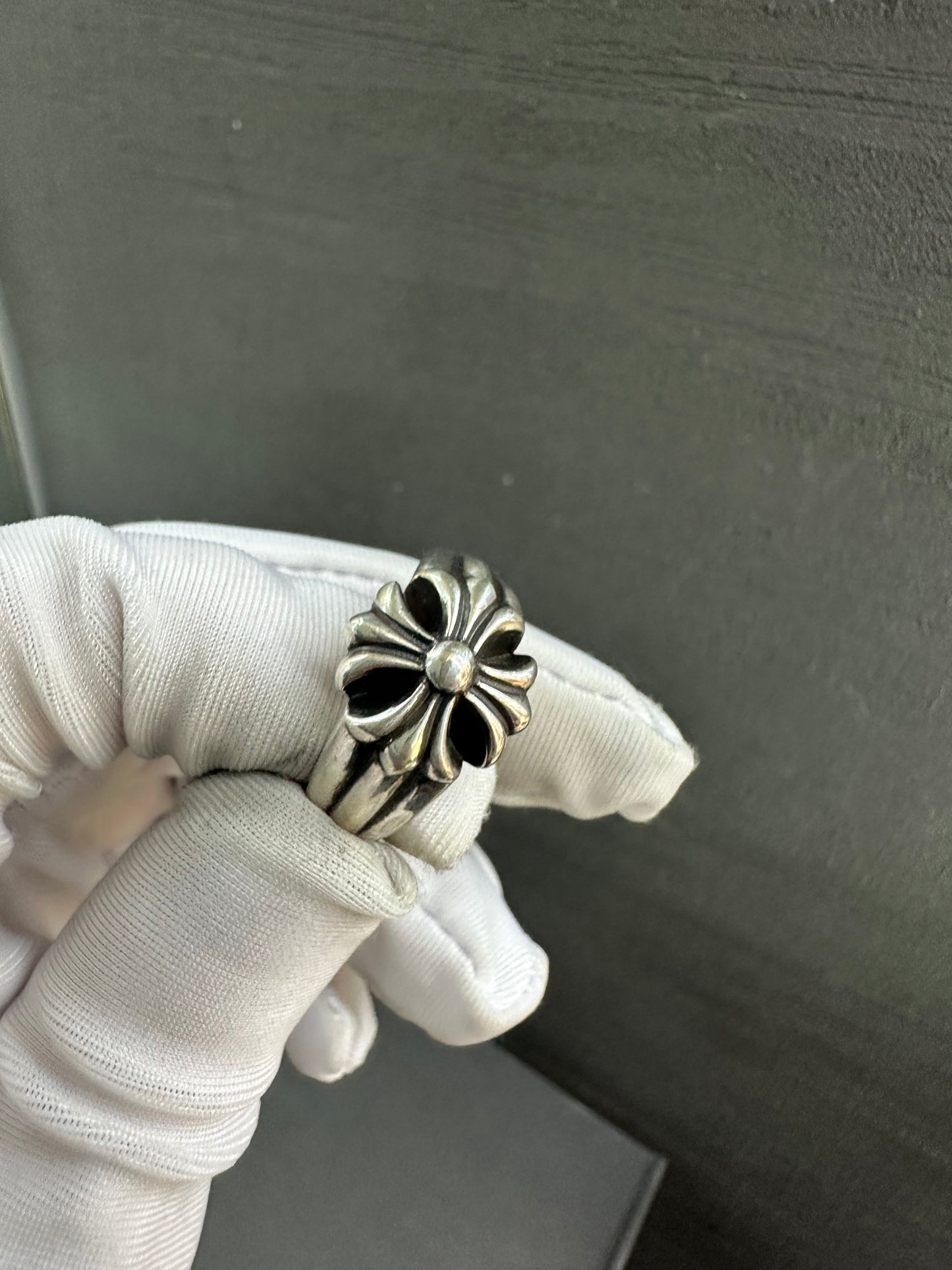 Chrome Hearts Cut Out Maltese Plus Ring