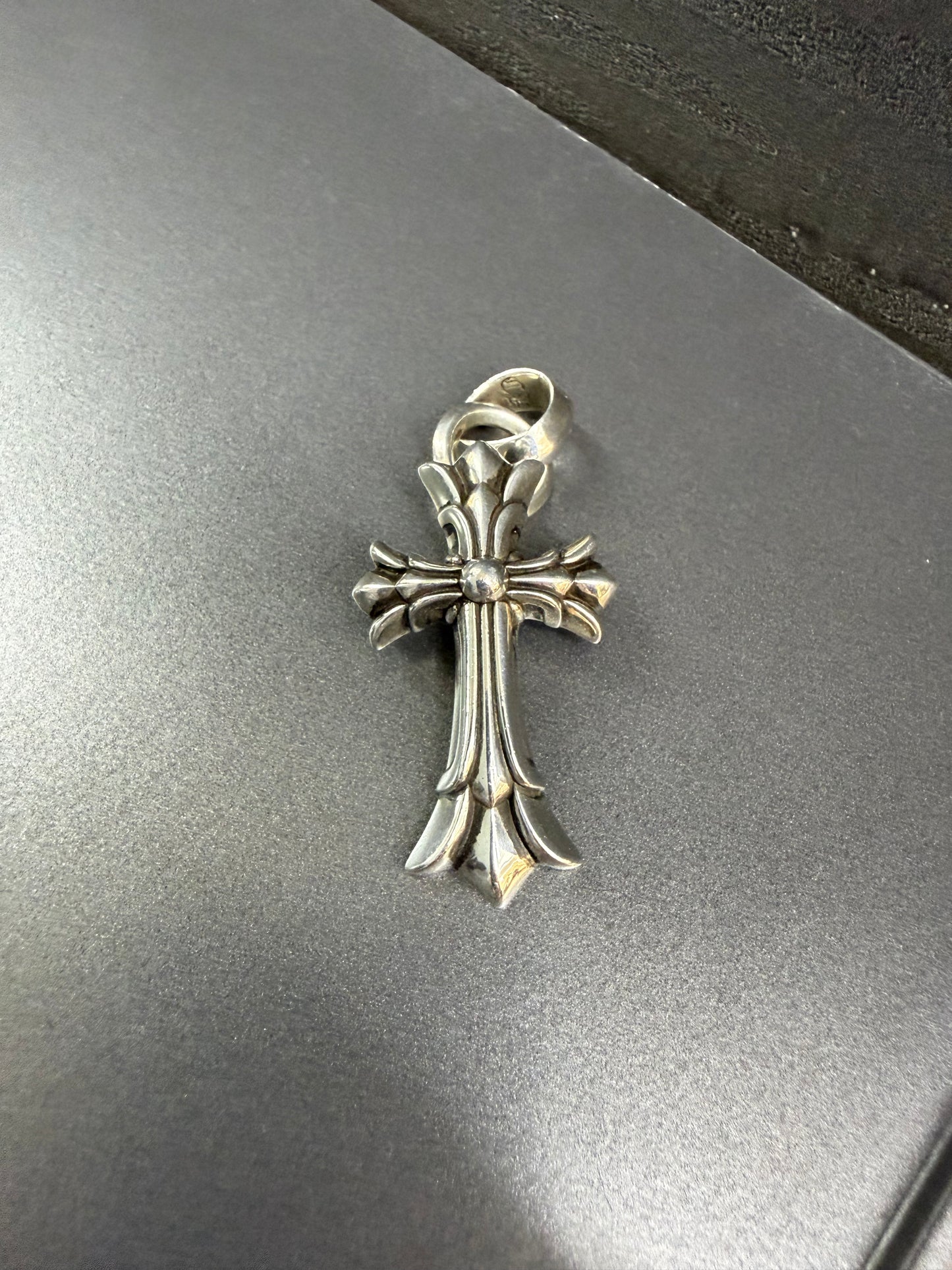 Chrome Hearts Double Cross Pendant