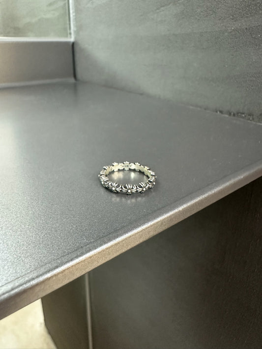 Chrome Hearts Tiny e Band Ring