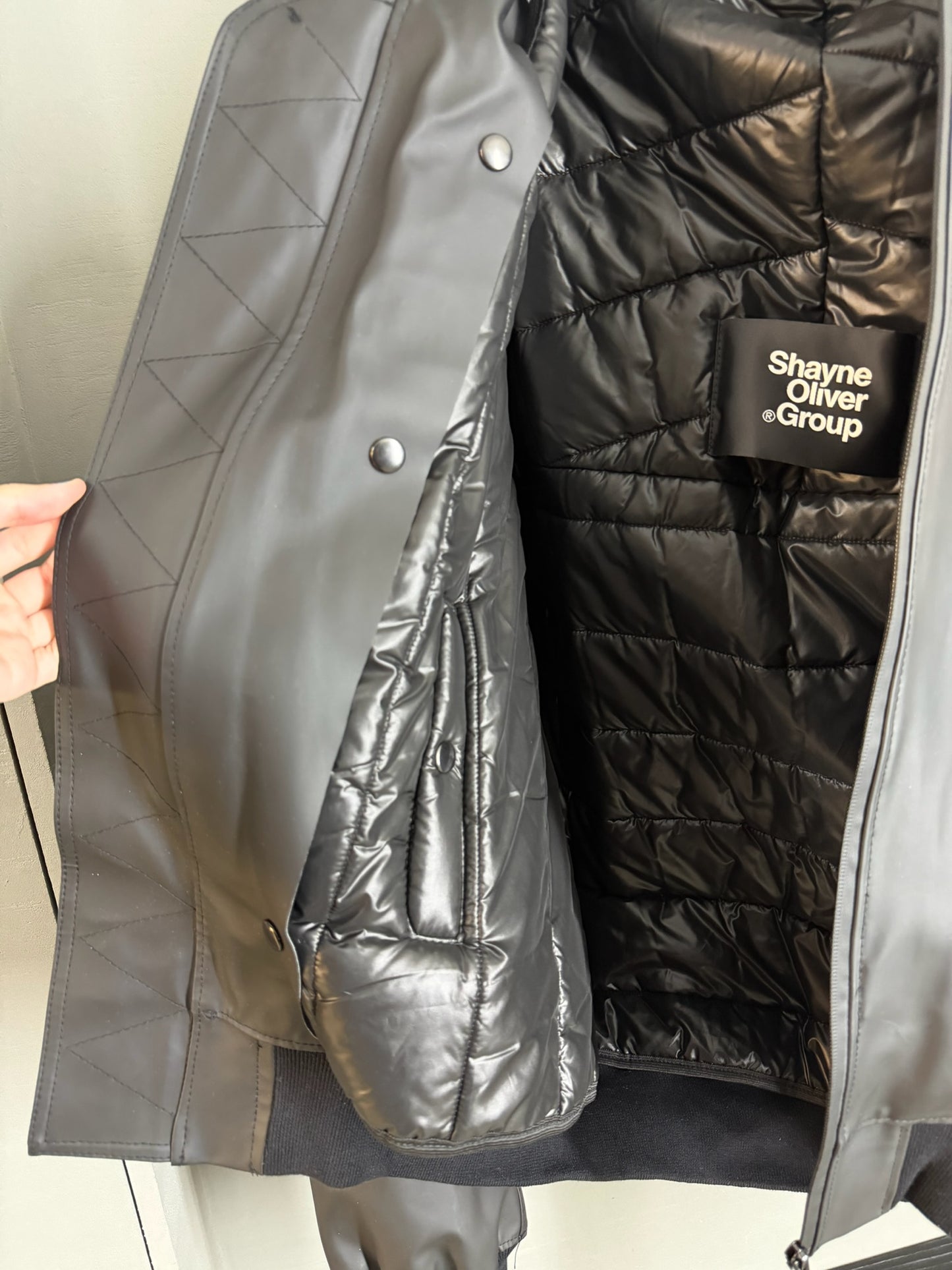 Anonymous Club Notorious Bomber