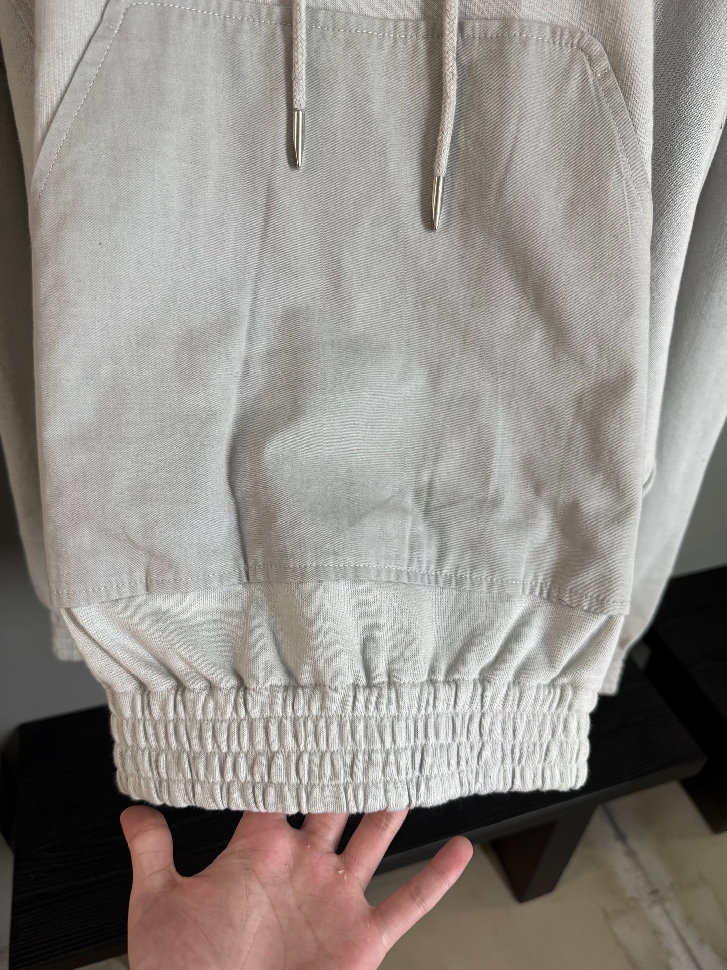 TONDOLO SHOULDER PATCH HOODIE