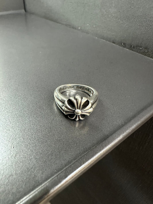 Chrome Hearts Cut Out Maltese Plus Ring