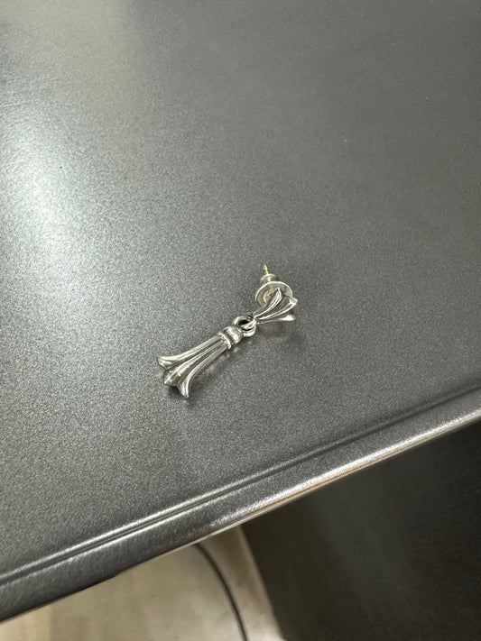 Chrome Hearts Cross Tail Tiny Drop Earring