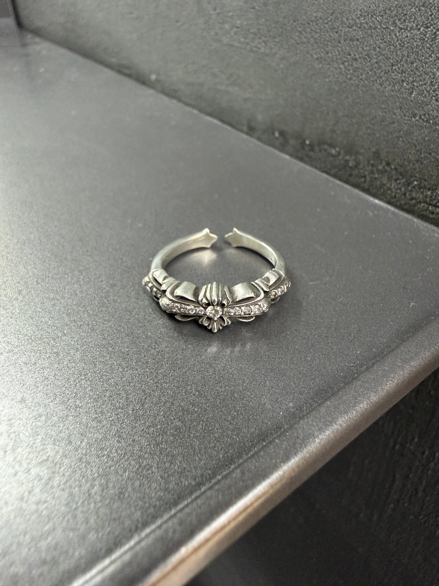 Chrome Hearts Baby Classic Diamonds Paved Floral Ring