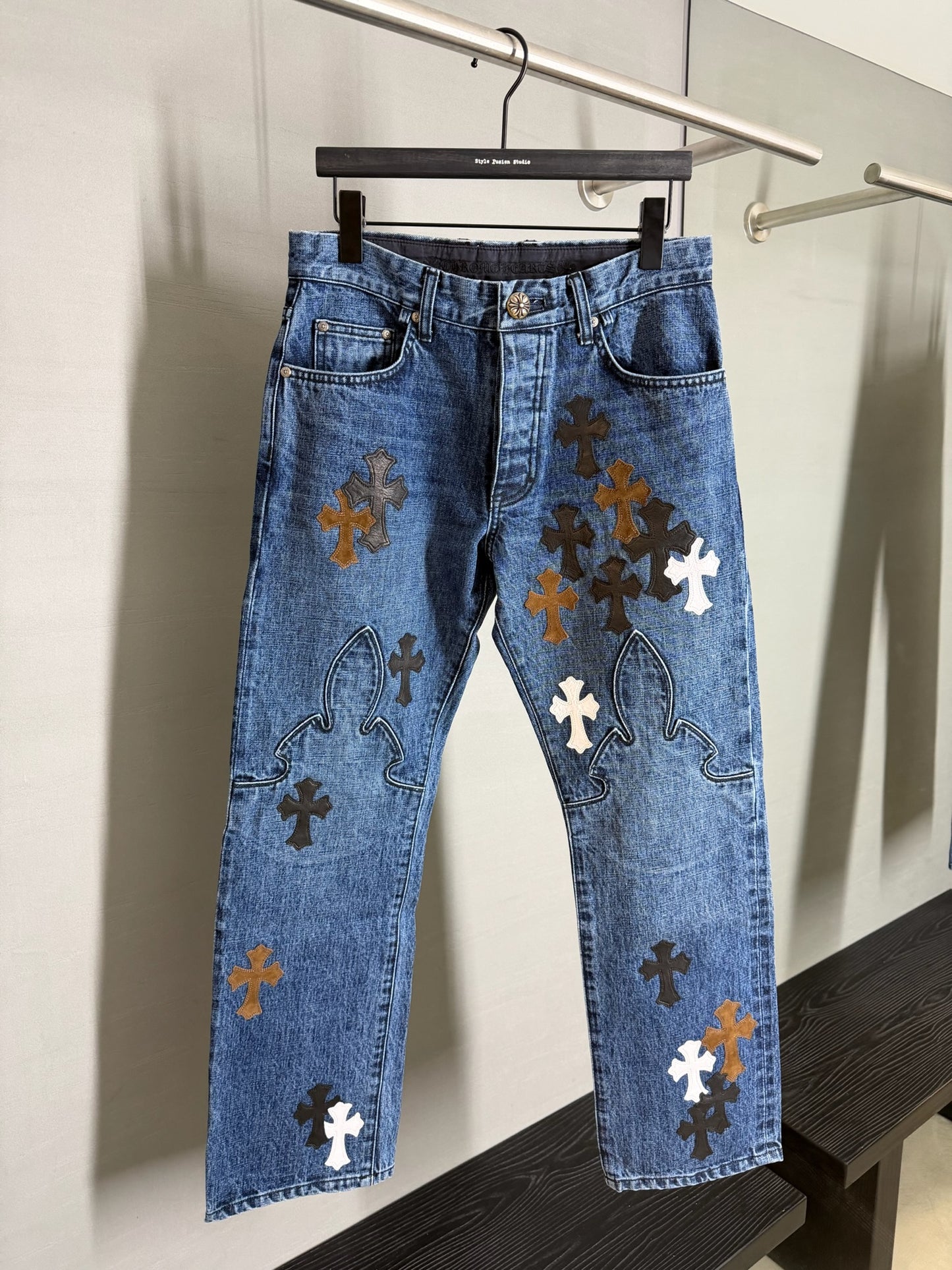Chrome Hearts Cross Patch Fleur Knee Jeans