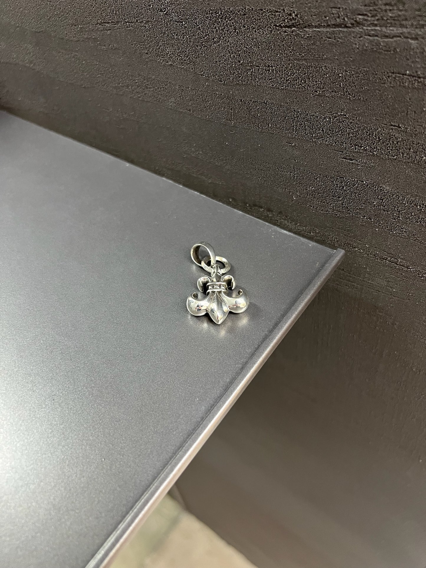 Chrome Hearts fleur pendant