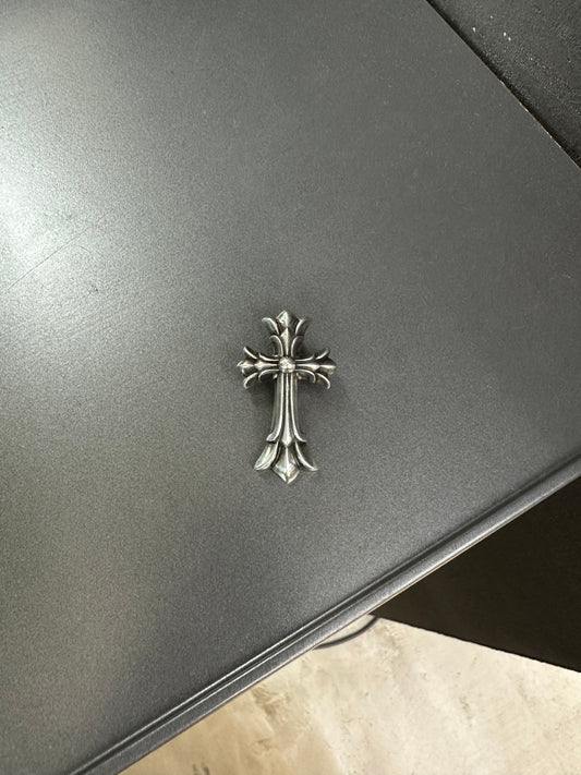 Chrome Hearts Double Cross Pendant