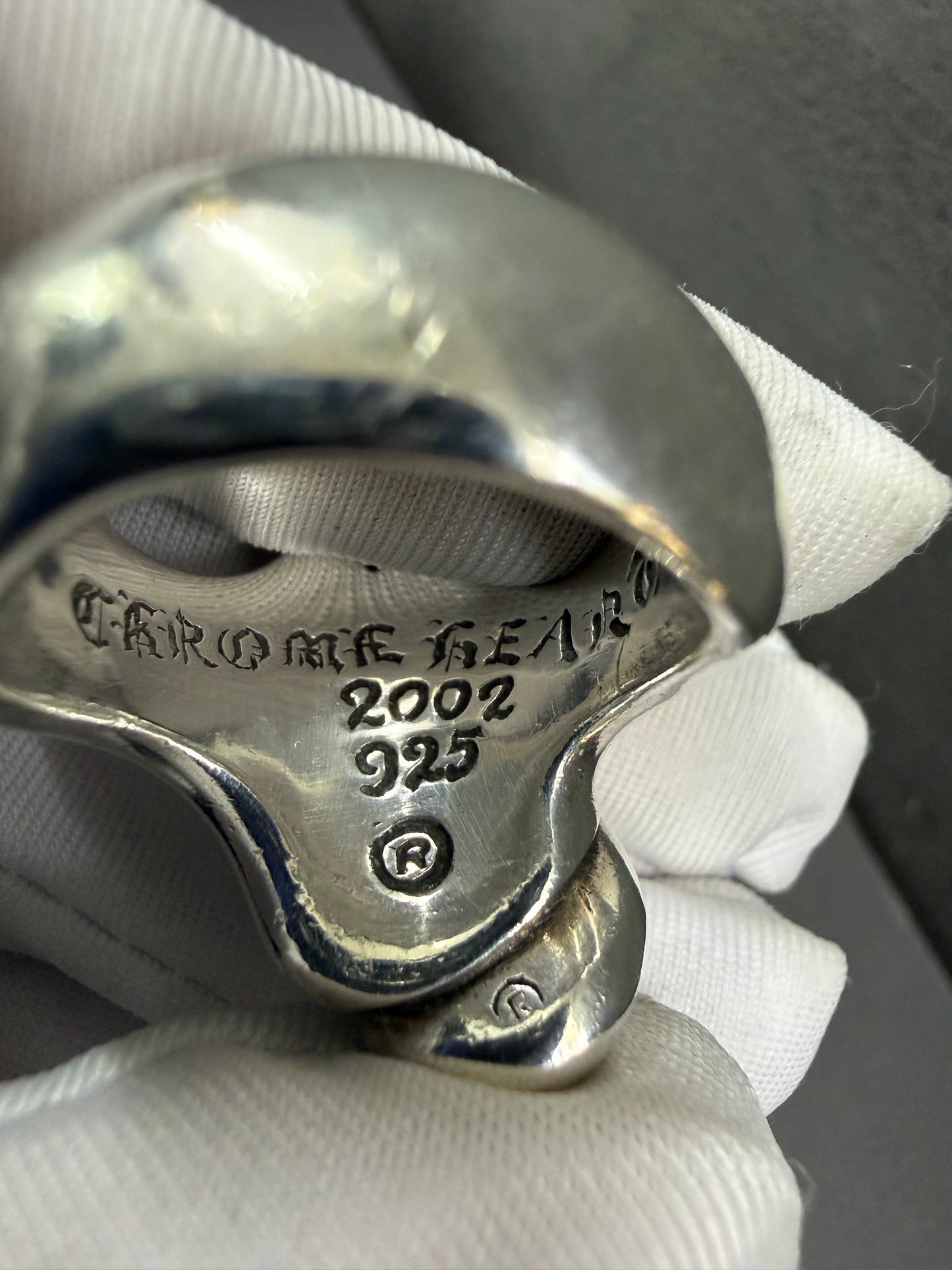 Chrome Hearts rolling stone ring