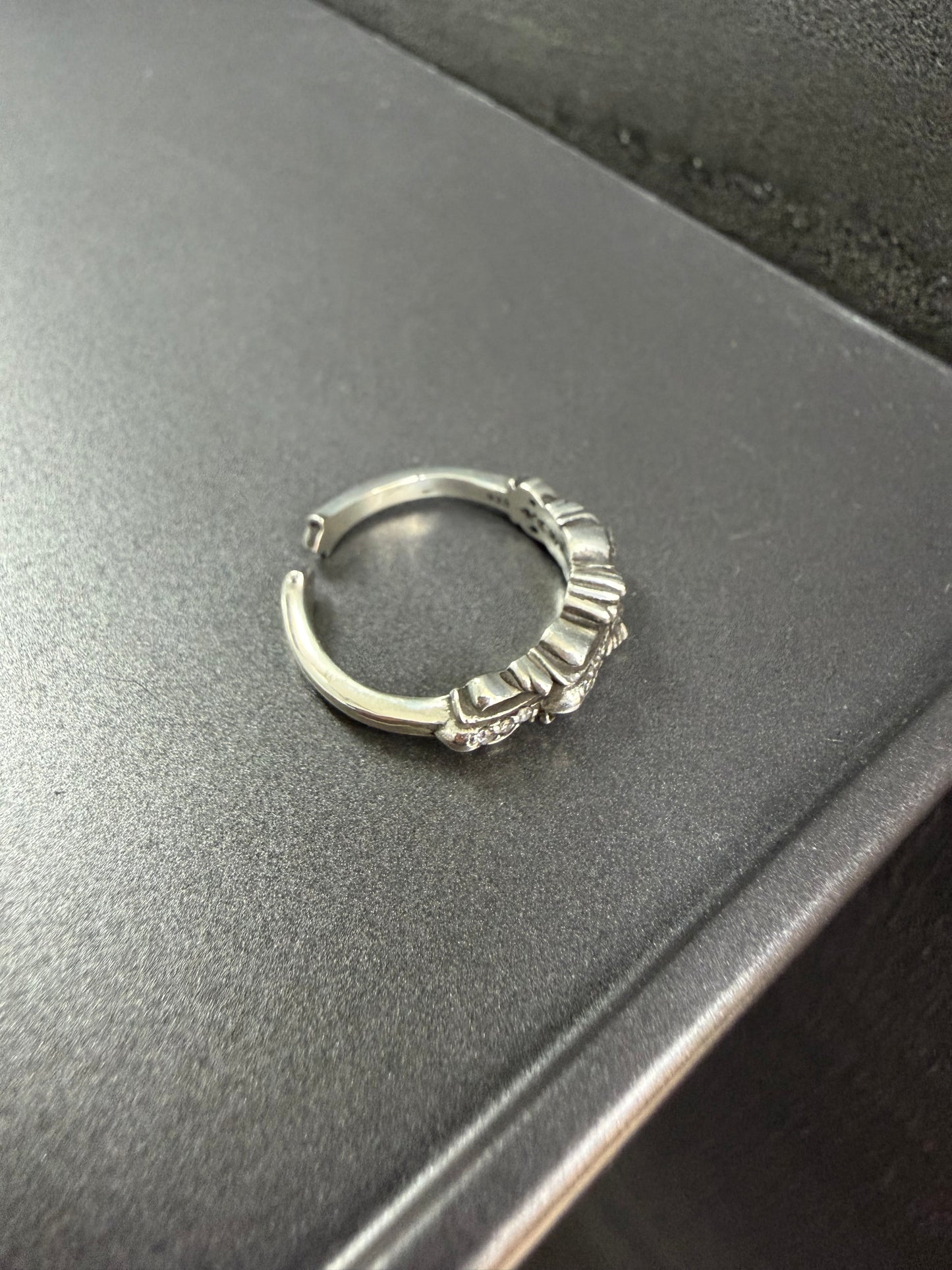 Chrome Hearts Baby Classic Diamonds Paved Floral Ring