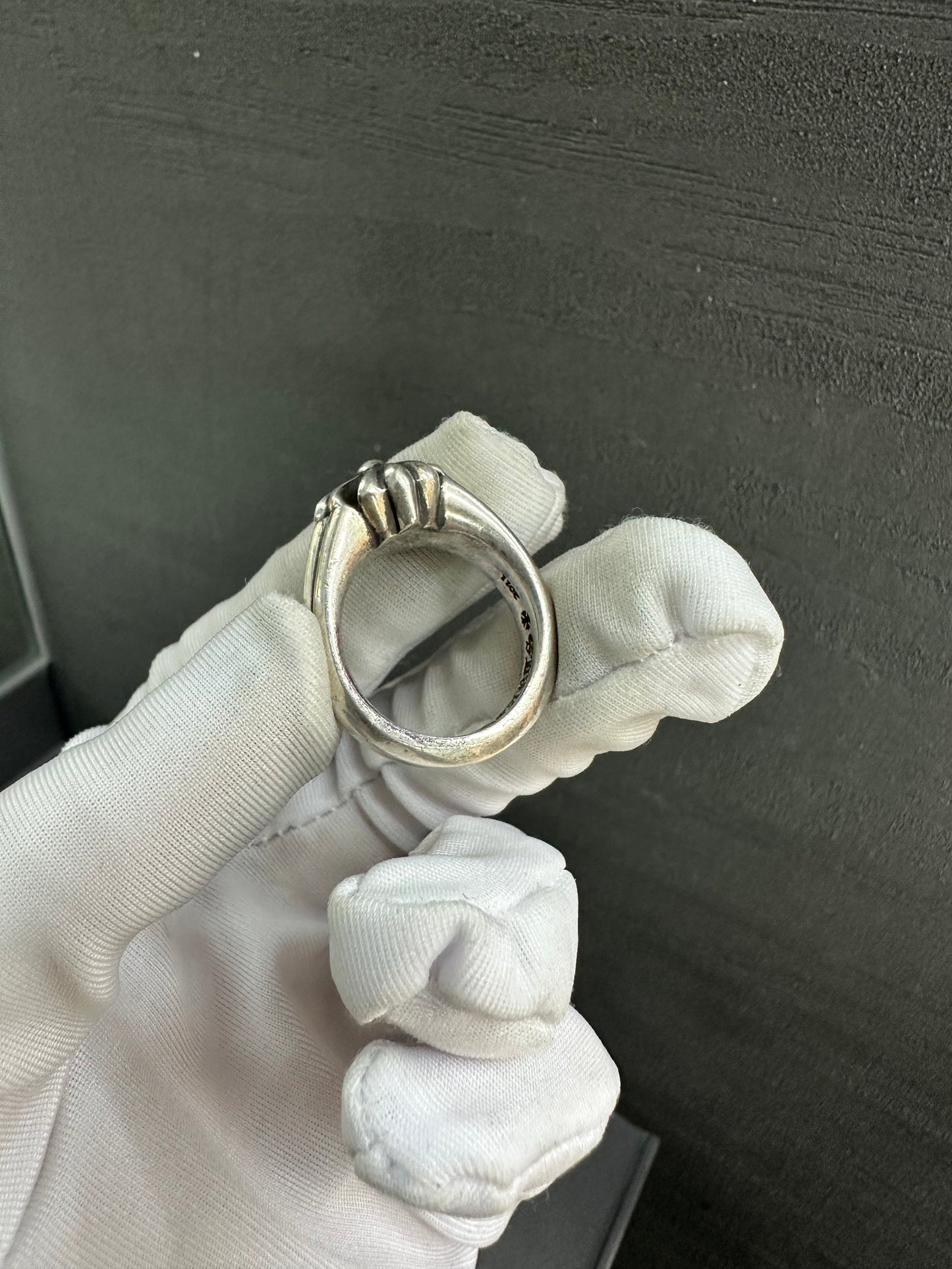 Chrome Hearts Cut Out Maltese Plus Ring