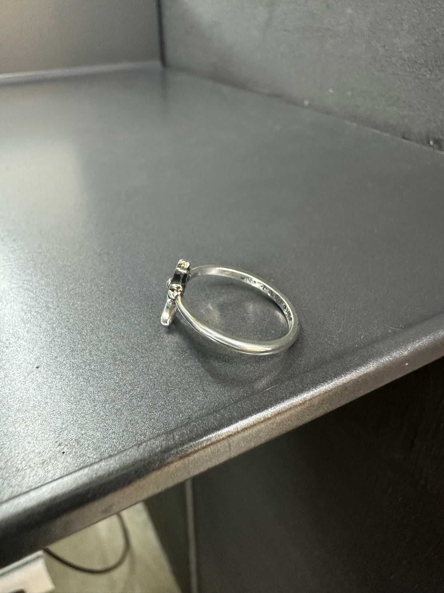 Chrome Hearts Bubblegum Cross Ring