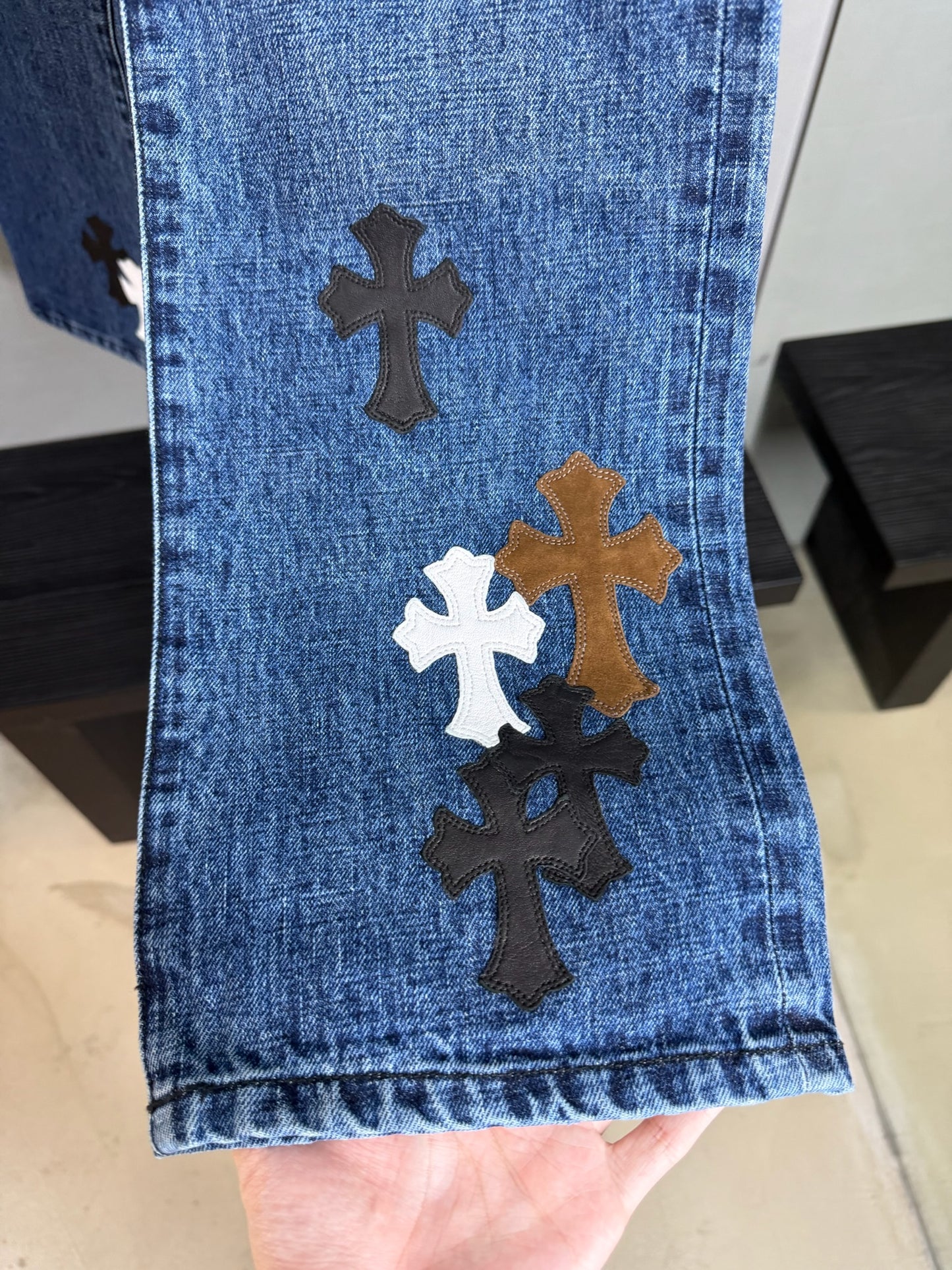 Chrome Hearts Cross Patch Fleur Knee Jeans