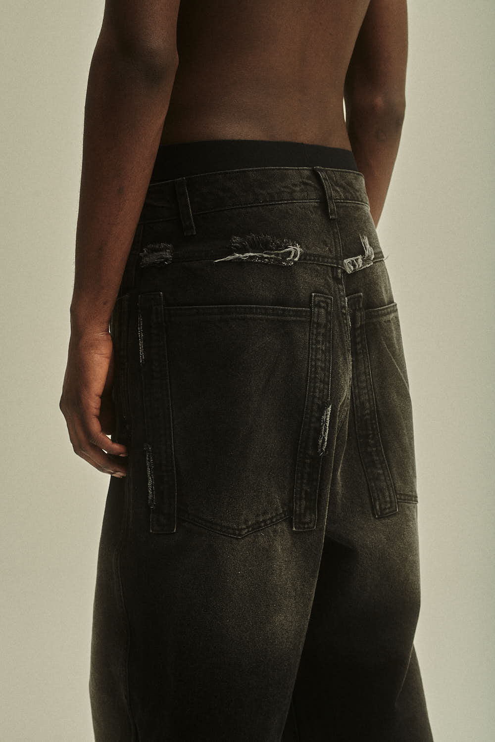 P.L.N. LOW CROTCH DENIM