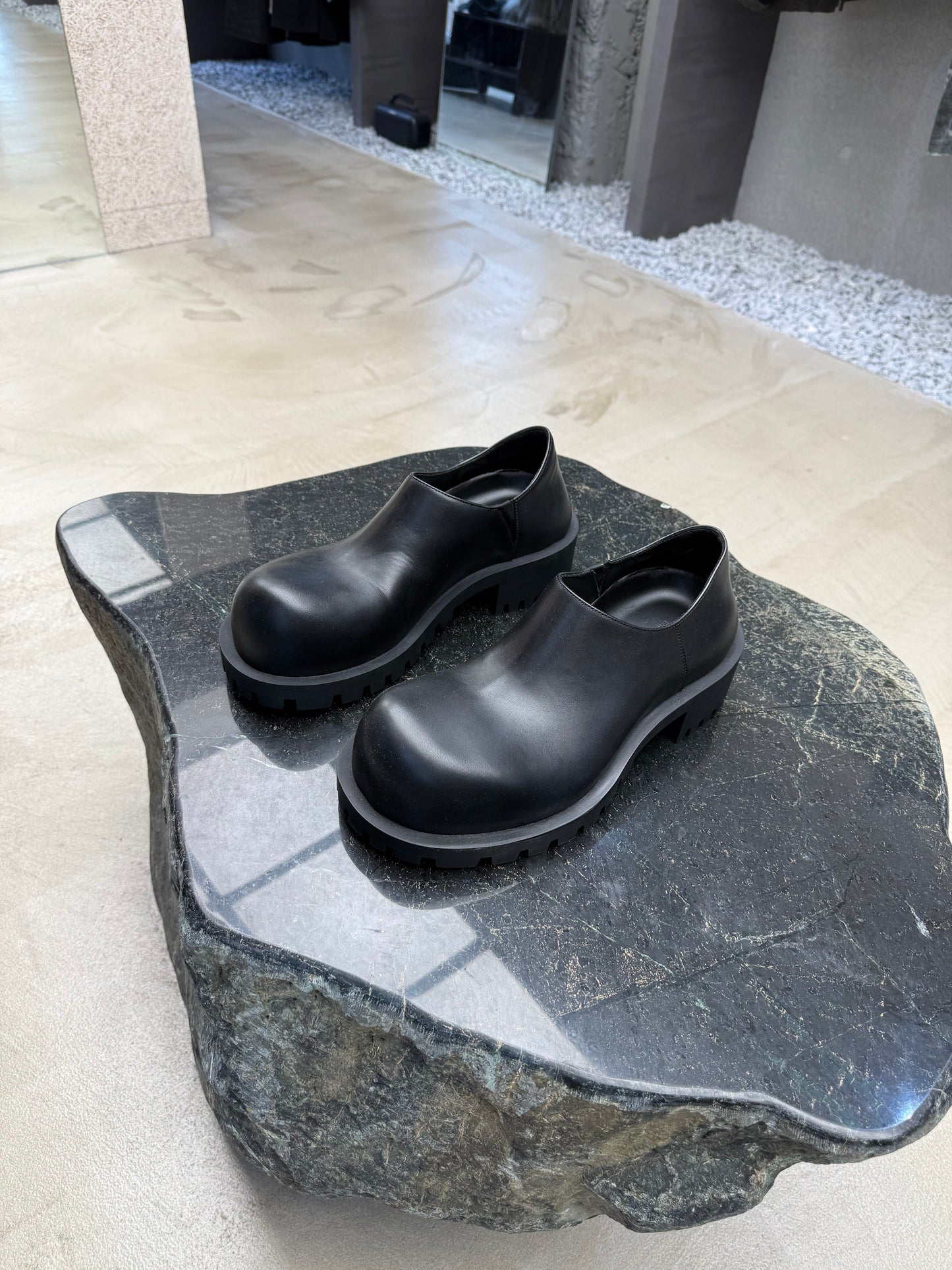 Balenciaga hummer derby
